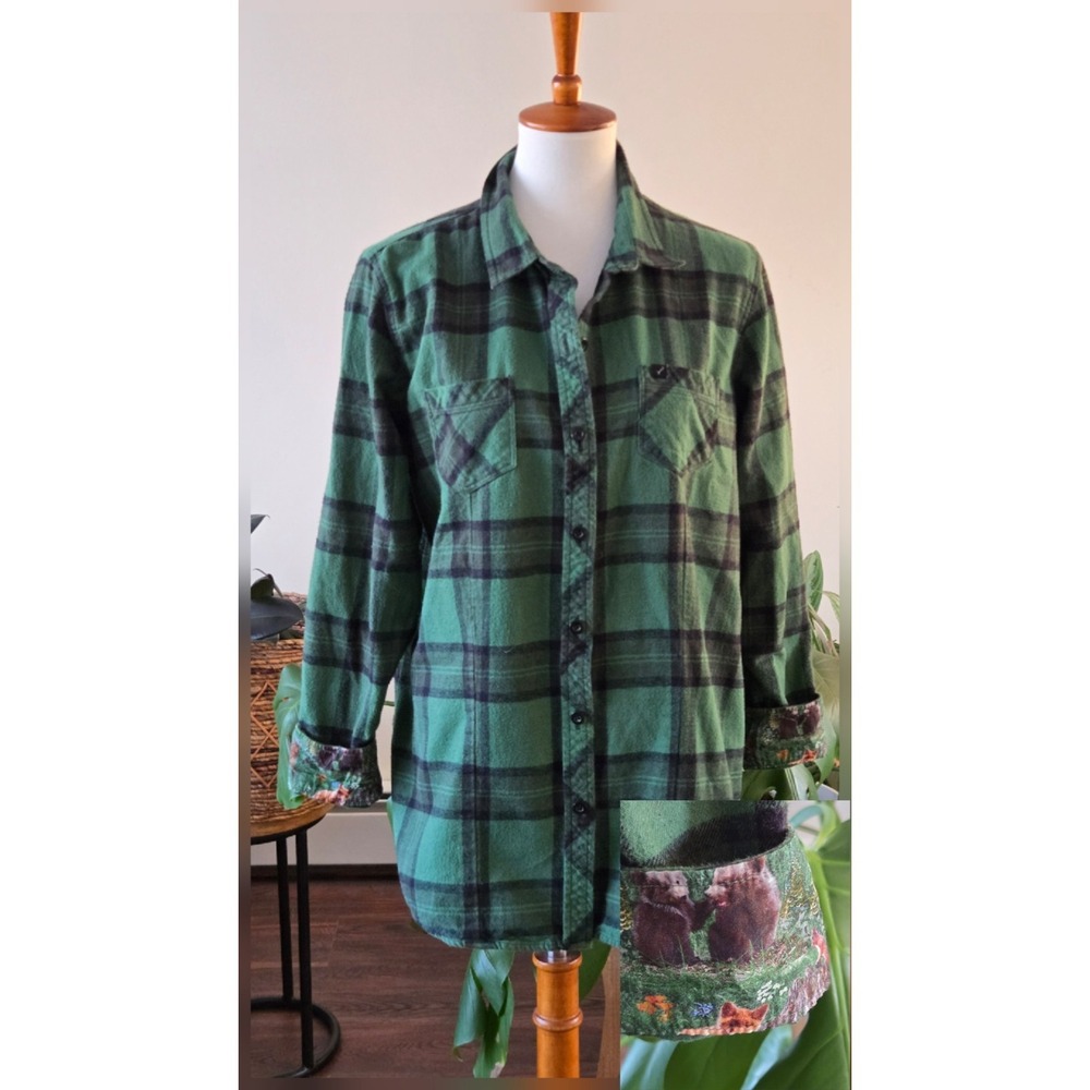 NWT Pladra Flannel Shirt Green Plaid Fox Bear Cuffs Long Sleeves Women's XL